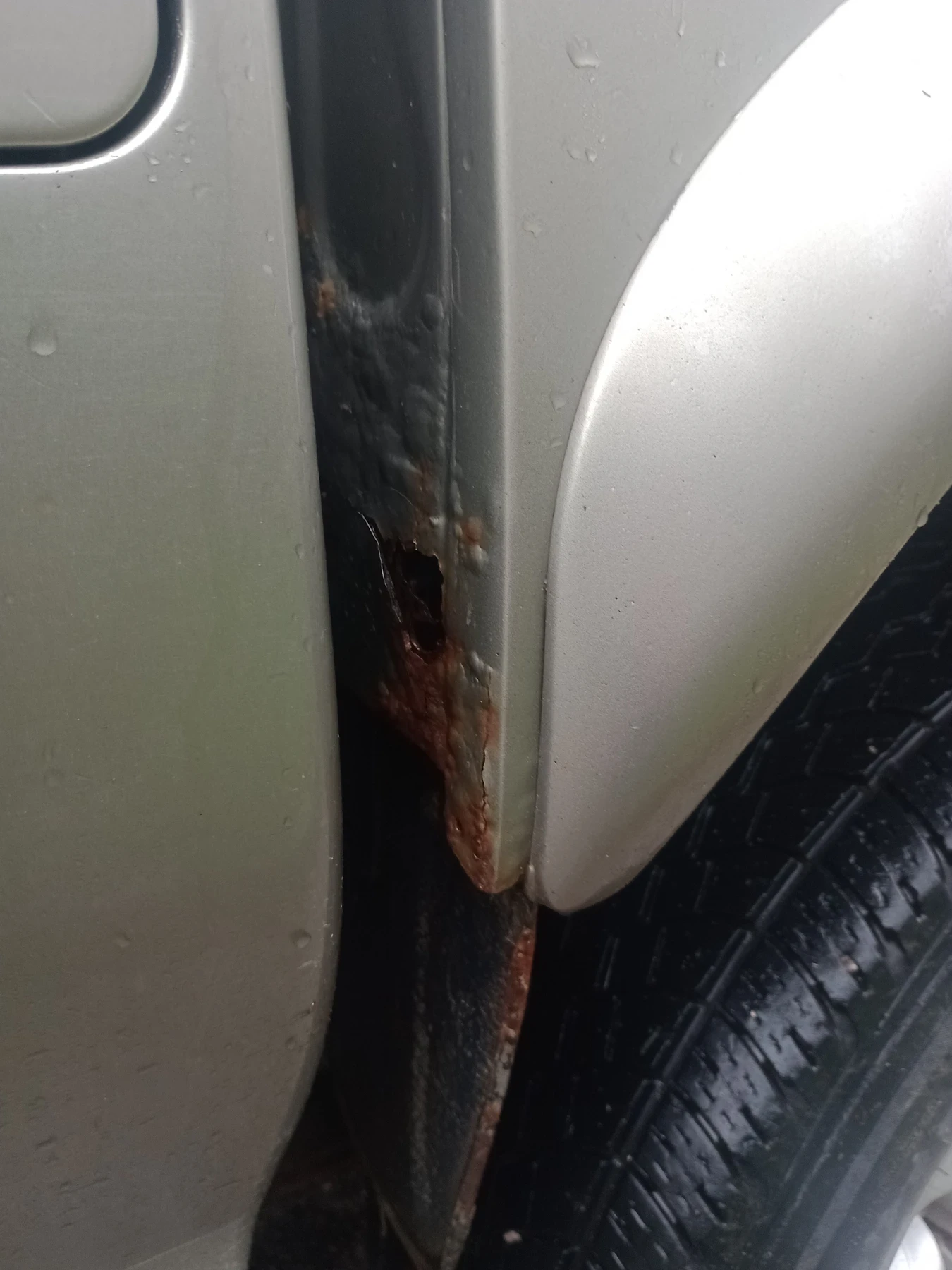 Mitsubishi L200 2.5TDi 99hp  | Mobile.bg   10