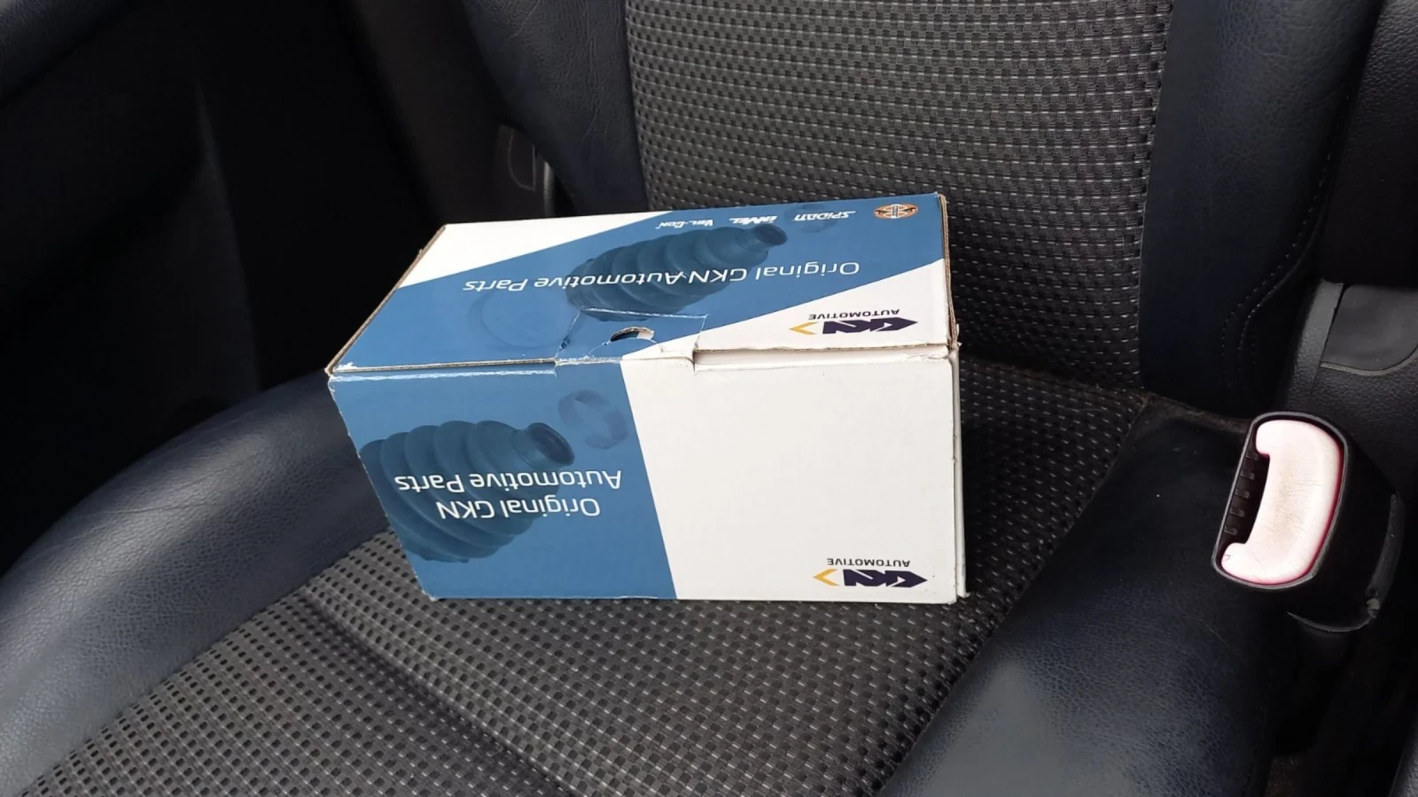 Chevrolet Captiva 2.4 газ, снимка 9 - Автомобили и джипове - 53651738