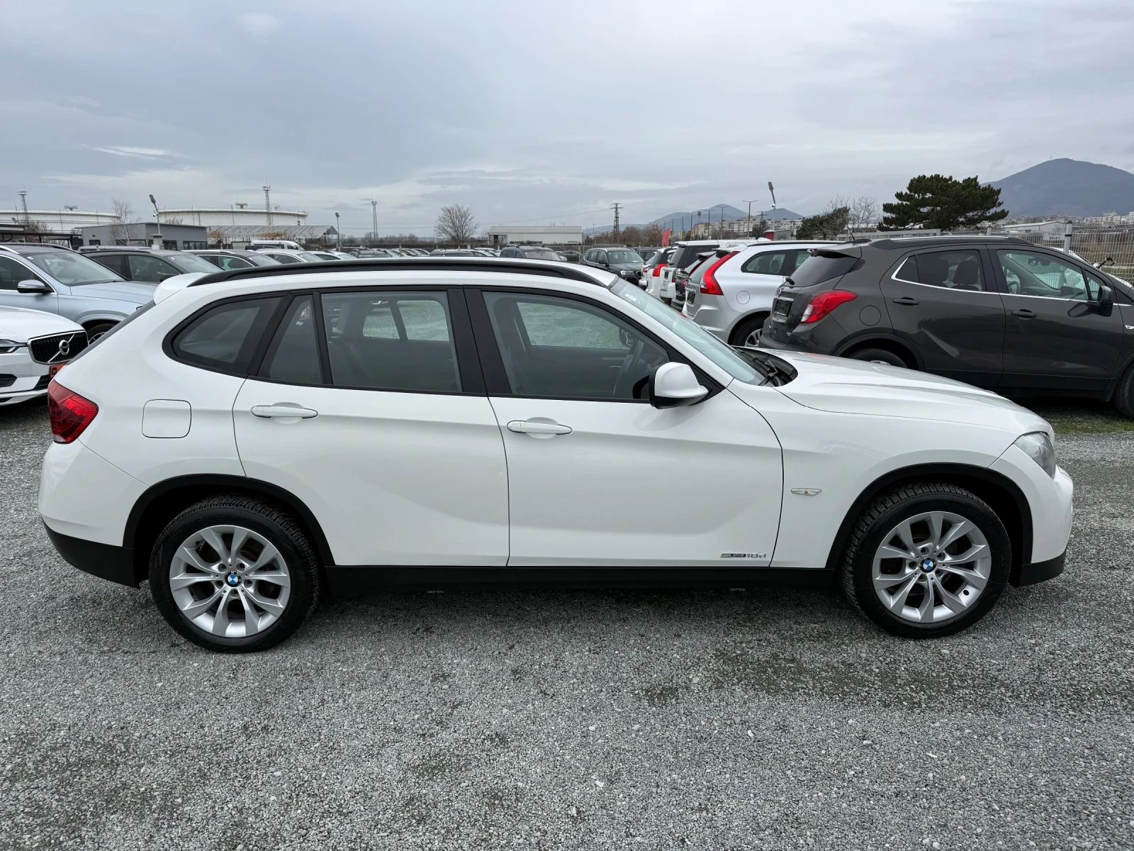 BMW X1 (KATO НОВА)^(S-DRIVE) - изображение 4