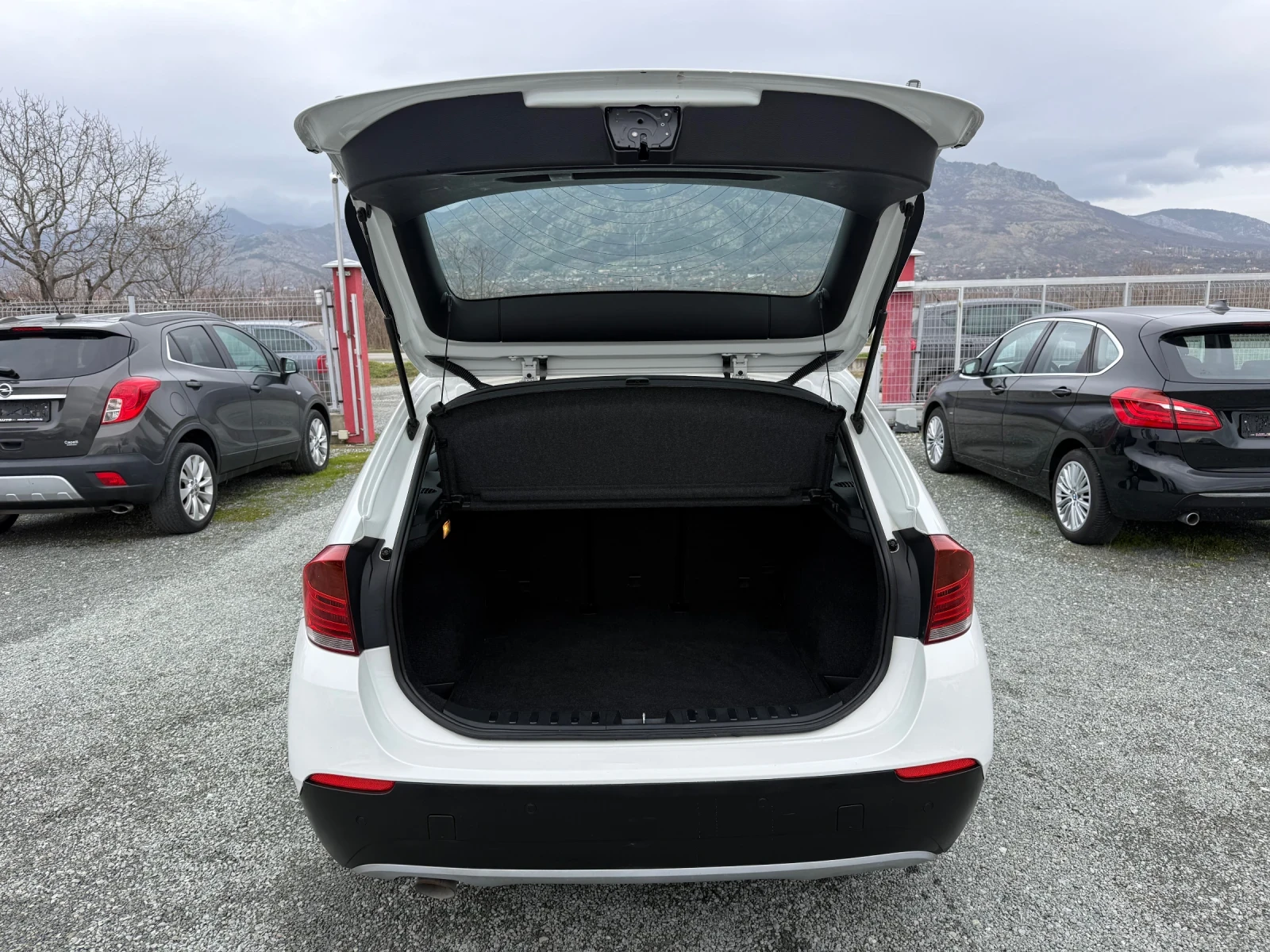 BMW X1 (KATO ����)^(S-DRIVE) | Mobile.bg � ����������� 13