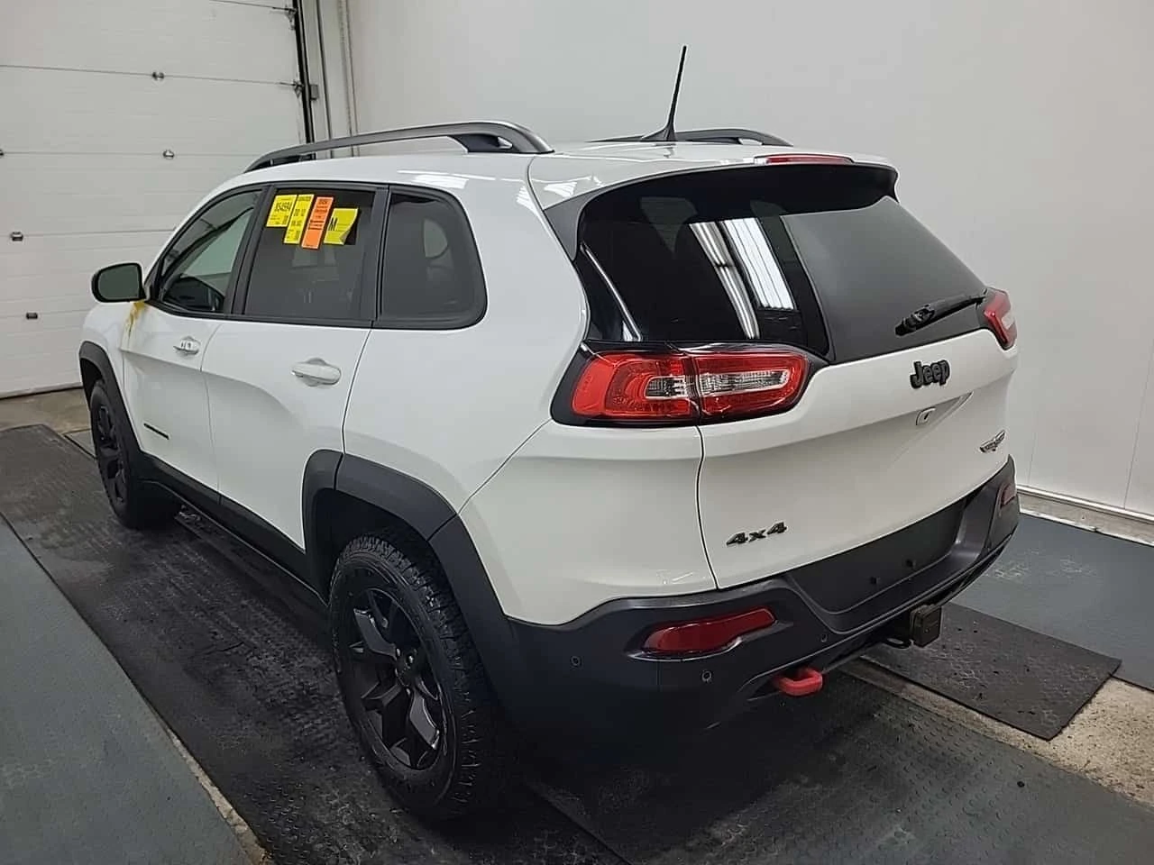 Jeep Cherokee TRAILHAWK LEATHER PLUS  CARFAX - изображение 4