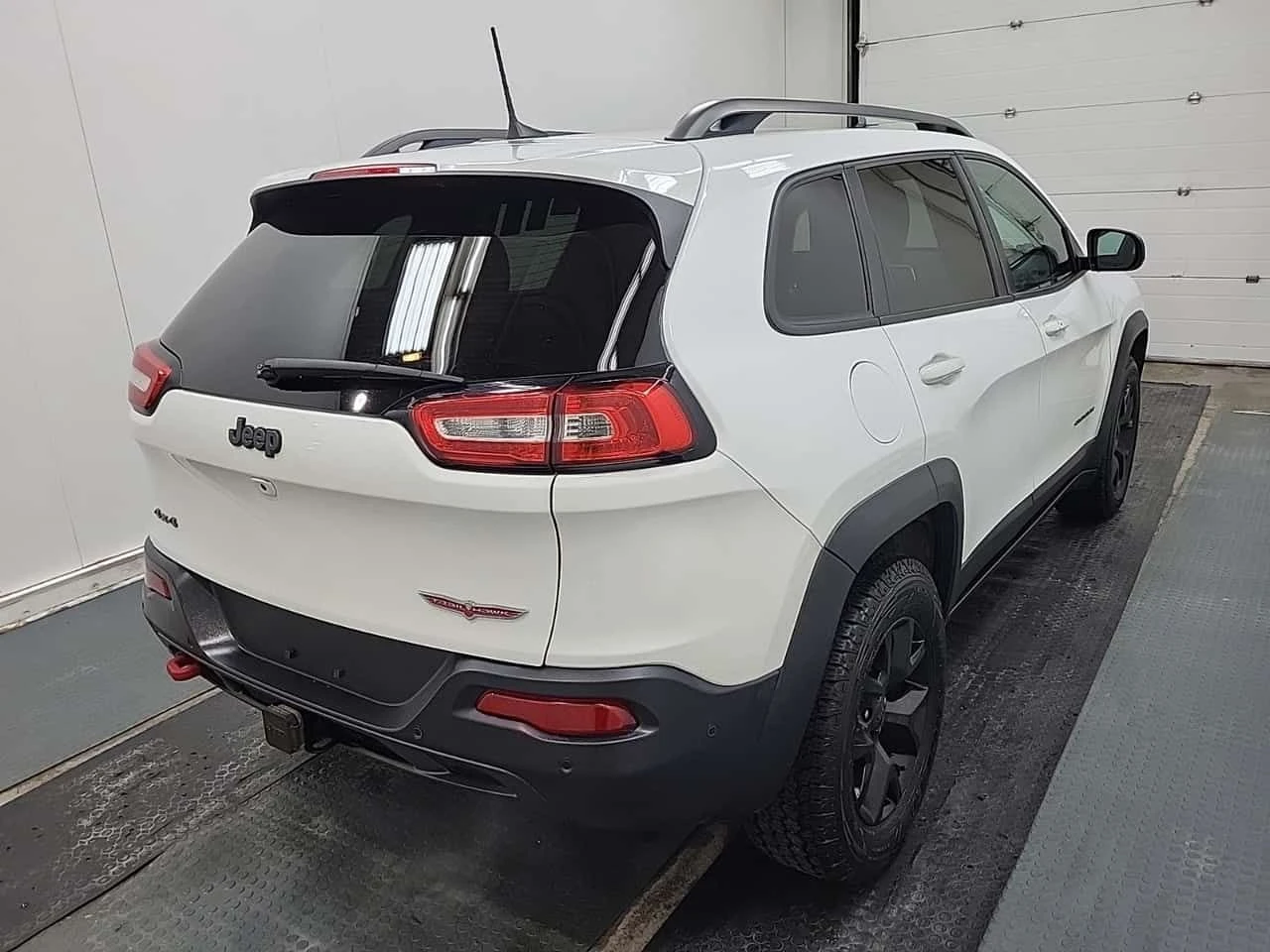 Jeep Cherokee TRAILHAWK LEATHER PLUS  CARFAX - изображение 3