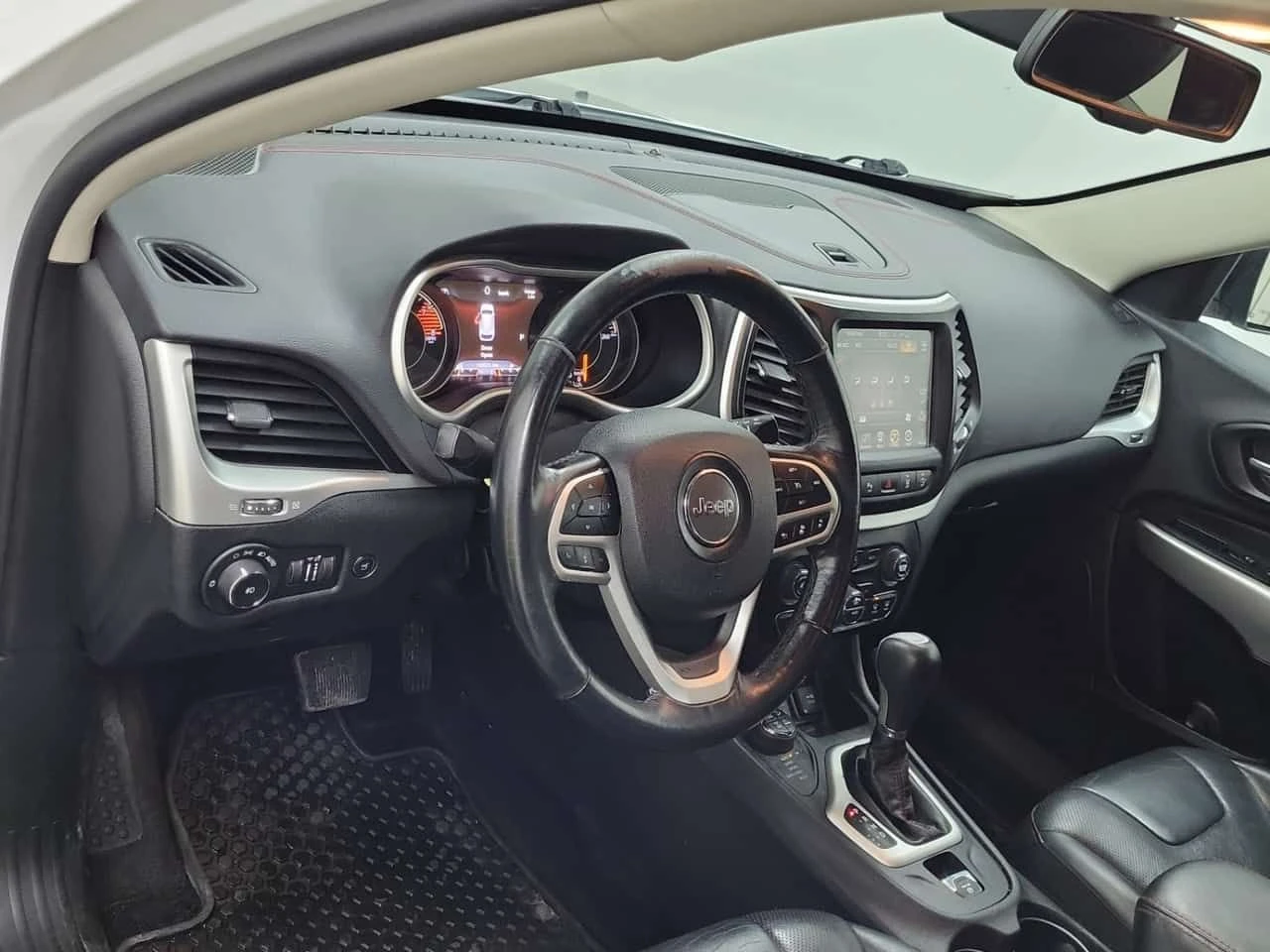 Jeep Cherokee TRAILHAWK LEATHER PLUS  CARFAX - изображение 10