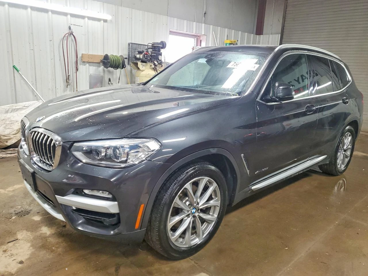 BMW X3 * РЕКАРО* KEYLESS* КОЖА* ПОДГРЕВ* ПАРКТРОНИК* НАВИ