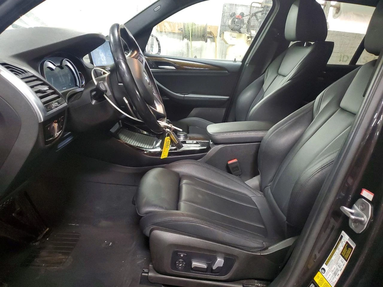 BMW X3 * РЕКАРО* KEYLESS* КОЖА* ПОДГРЕВ* ПАРКТРОНИК* НАВИ - изображение 8