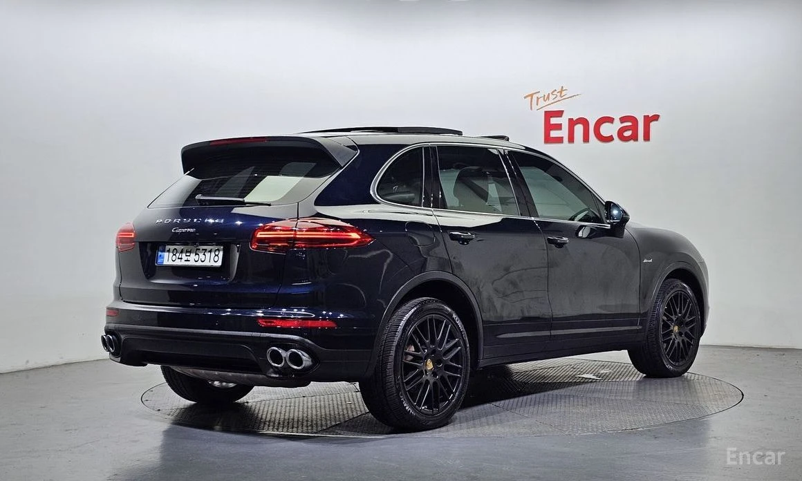 Porsche Cayenne, снимка 2 - Автомобили и джипове - 53737010
