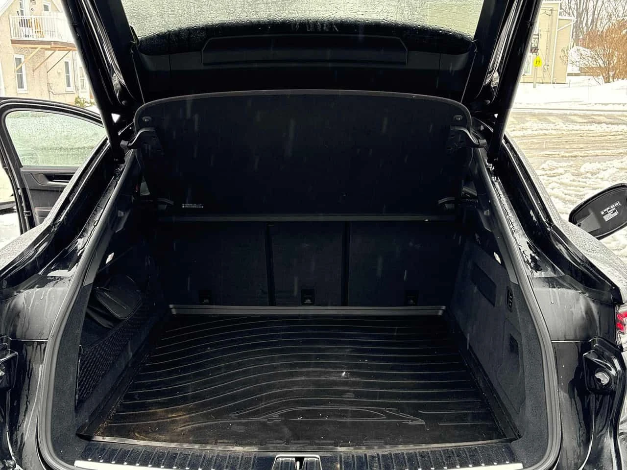 Porsche Cayenne  GTS / 360 / DISTRONIC / MATRIX / BOSE , снимка 13 - Автомобили и джипове - 54091983