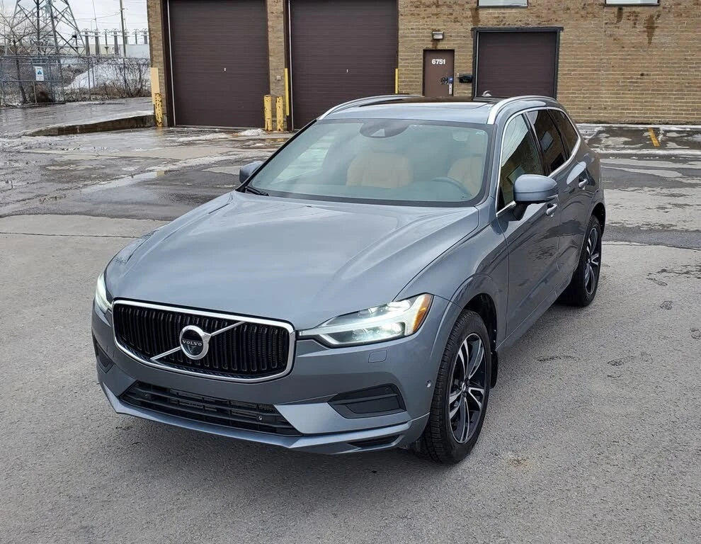 Volvo XC60 T6 Momentum AWD/Keyless/Lane Assist/B&W, снимка 2 - Автомобили и джипове - 54248855