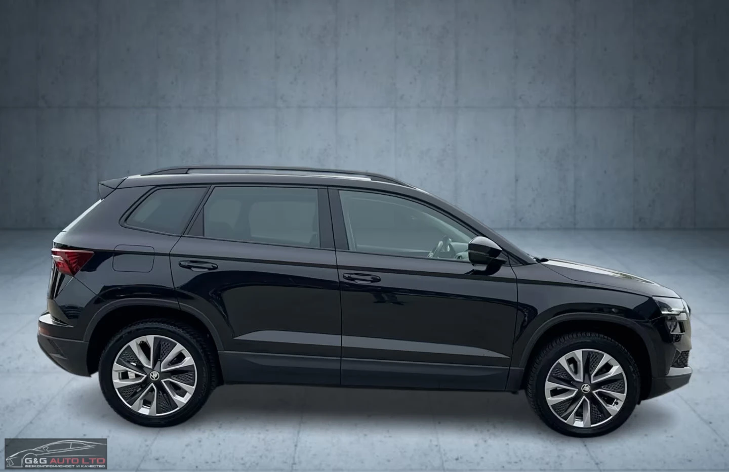 Skoda Karoq 2.0TDI/150HP/4X4/STYLE/MATRIX/AHK/MEMO/LED/366q, снимка 6 - Автомобили и джипове - 54753124