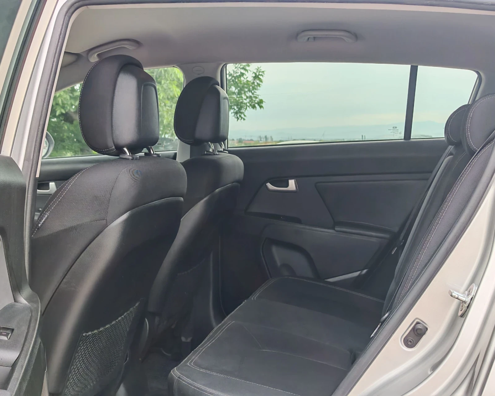Kia Sportage 1.6 135 К.С. ГАЗ БЕНЗИН!ECO GPL+ ! , снимка 12 - Автомобили и джипове - 54875318