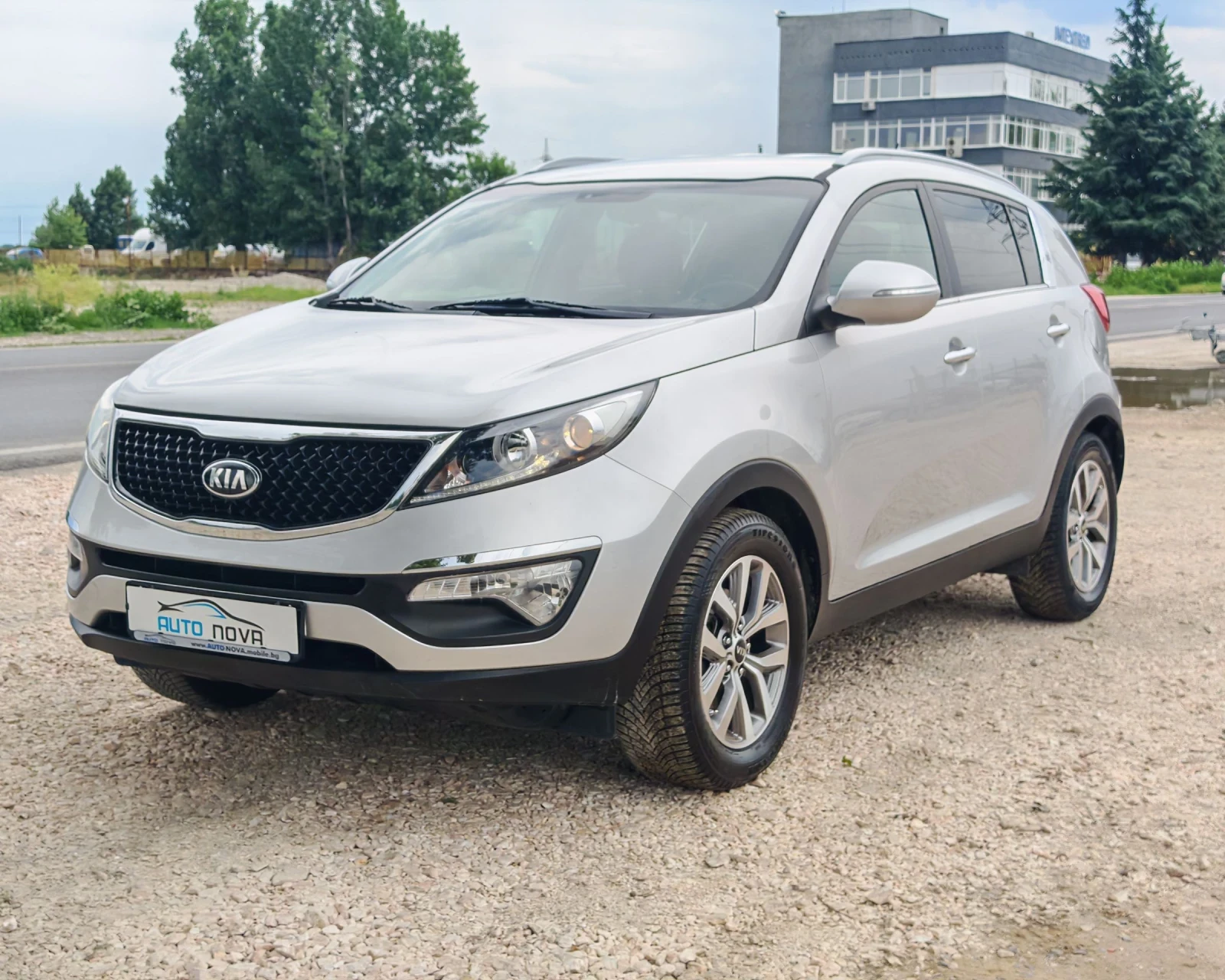 Kia Sportage 1.6 135 К.С. ГАЗ БЕНЗИН!ECO GPL+ ! , снимка 3 - Автомобили и джипове - 54875318