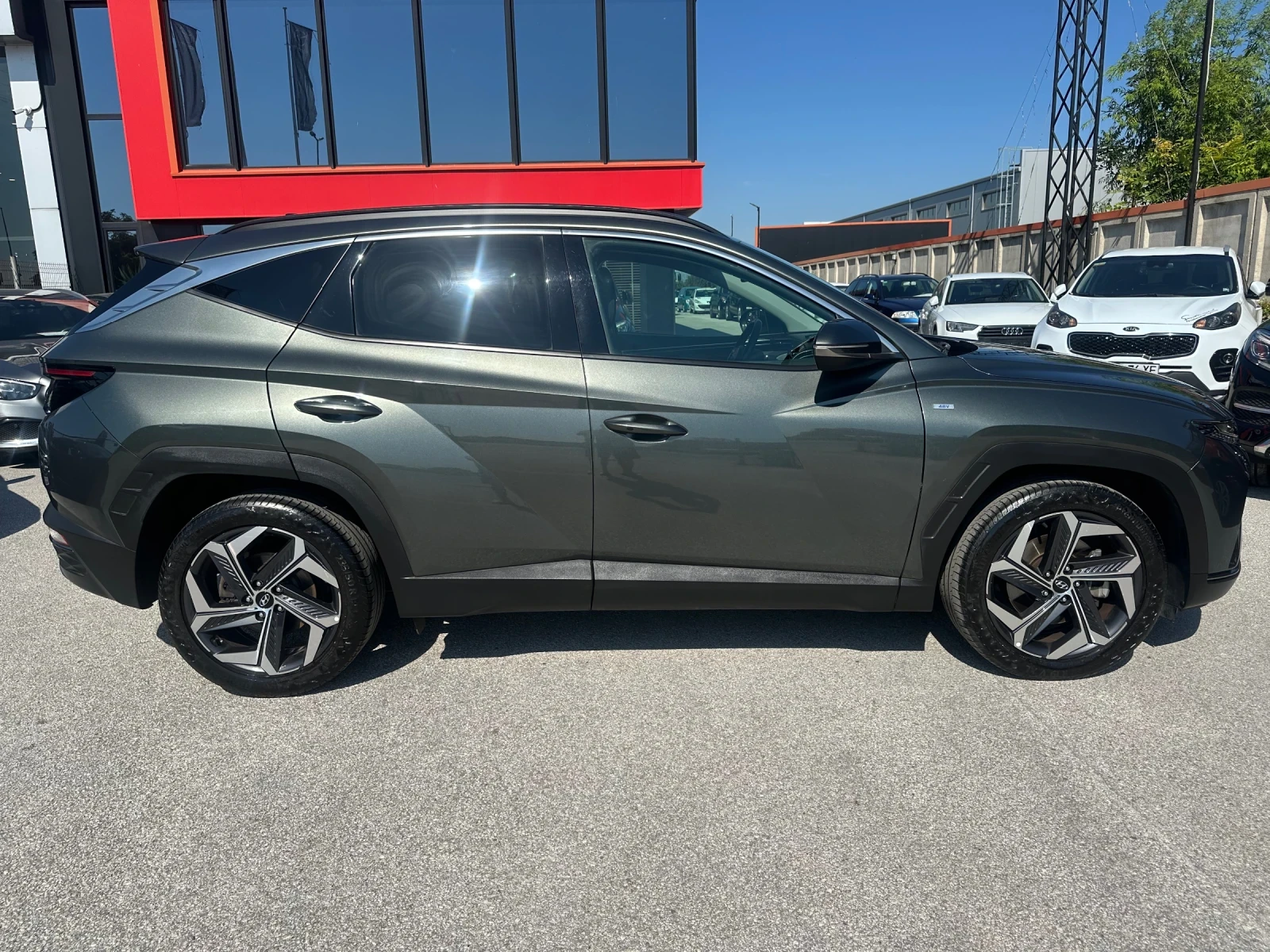 Hyundai Tucson 1, 6CRDI Mild-Hybrid Led Digital 139000km Сер.Исто, снимка 4 - Автомобили и джипове - 55200047