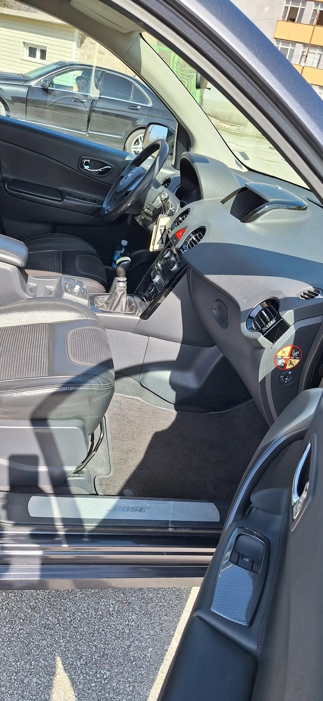 Renault Koleos  2.0DCI* 4х4* BOSE* , снимка 11 - Автомобили и джипове - 55750640