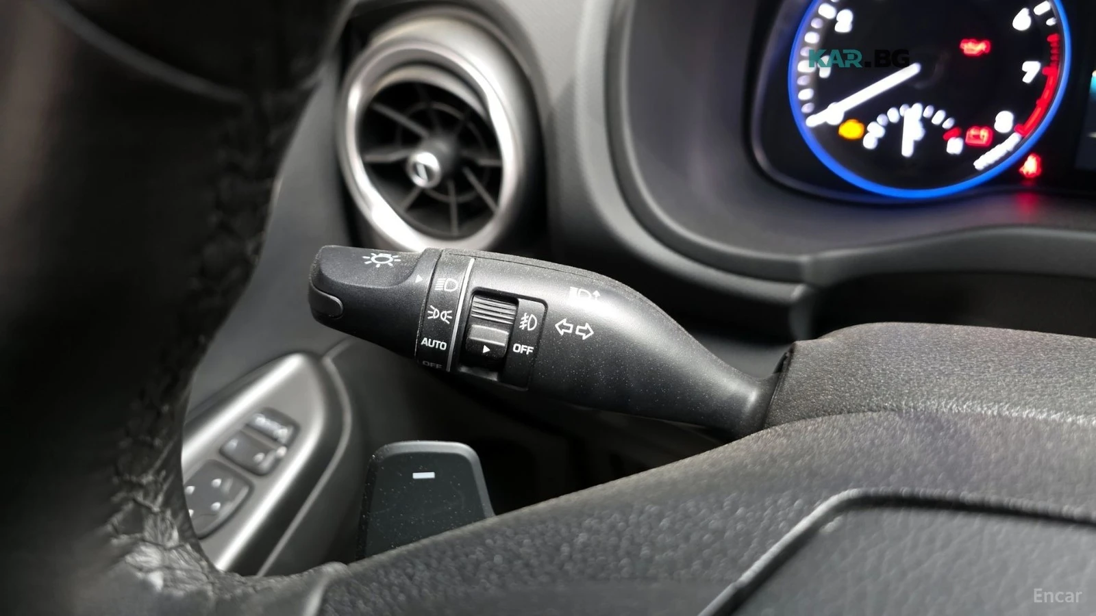 Hyundai Kona 1.6 TURBO* INSCRIPTION* ОБДУХВ* PANO* CAMERA*  , снимка 17 - Автомобили и джипове - 55939527