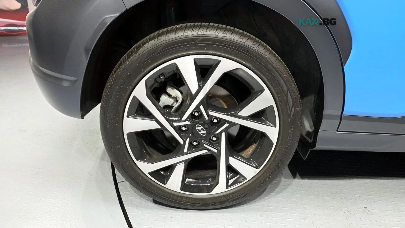 Hyundai Kona 1.6 TURBO* INSCRIPTION* ОБДУХВ* PANO* CAMERA*  , снимка 5 - Автомобили и джипове - 55939527