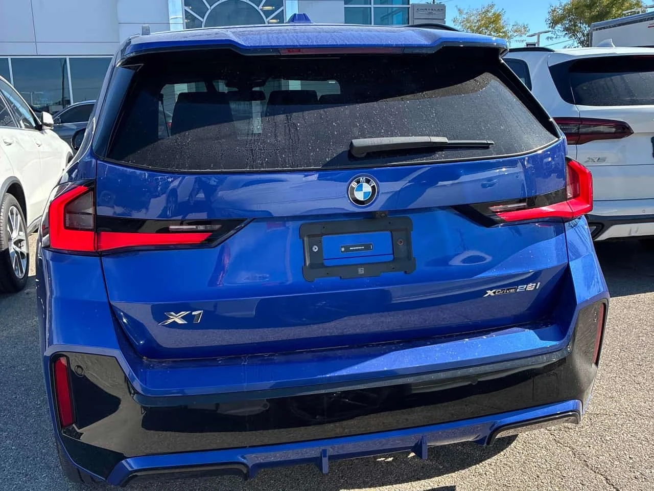 BMW X1 XDRIVE28I | CARFAX | АВТОКРЕДИТ БЕЗ ПЪРВОНАЧАЛНА , снимка 5 - Автомобили и джипове - 56228352