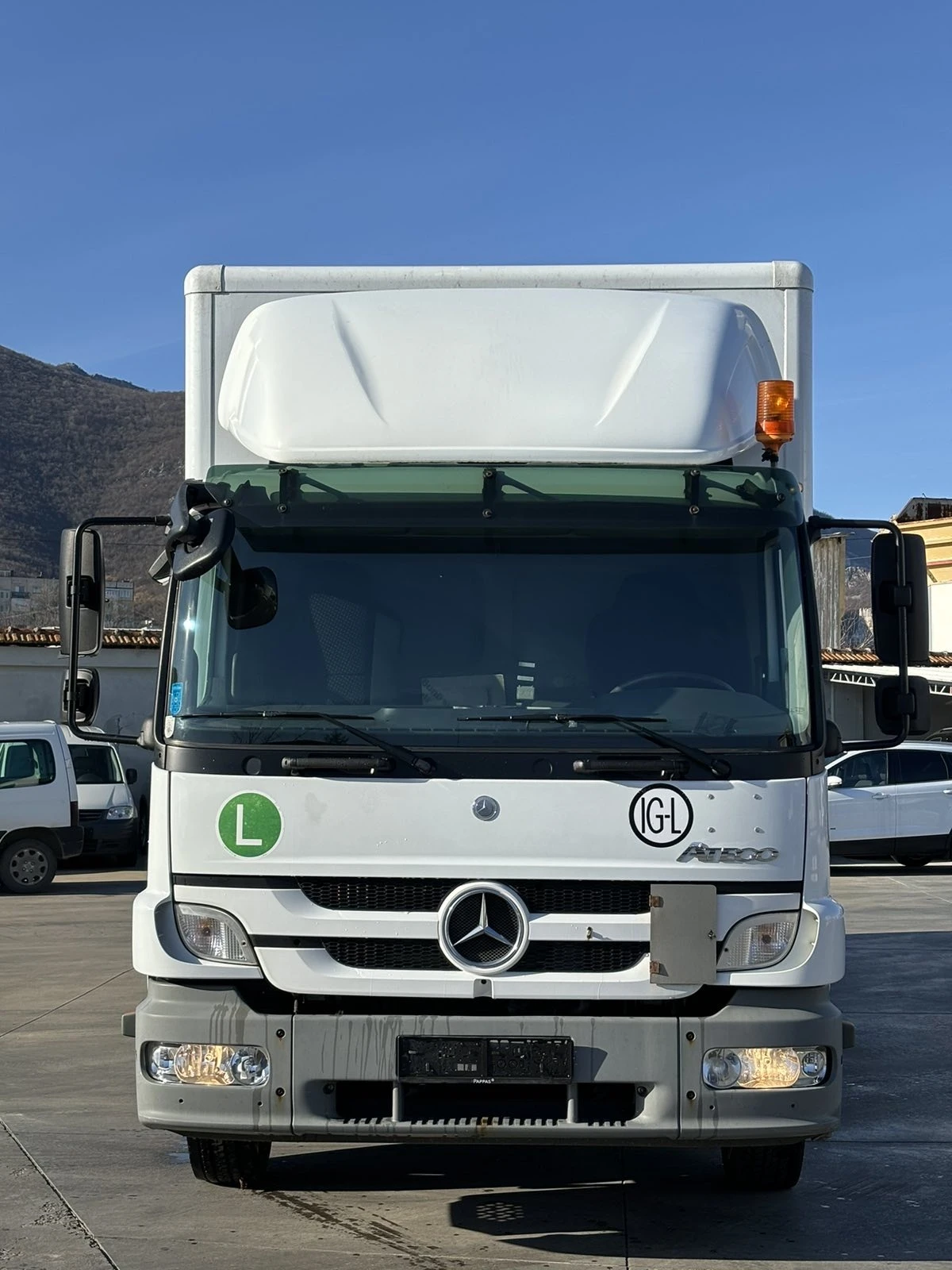 Mercedes-Benz Atego Фургон с падащ борд - 1224L, снимка 1