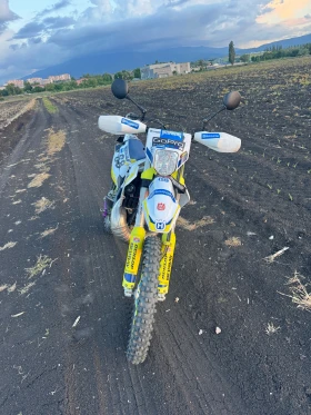 Husqvarna TE 300 2 stroke, снимка 2