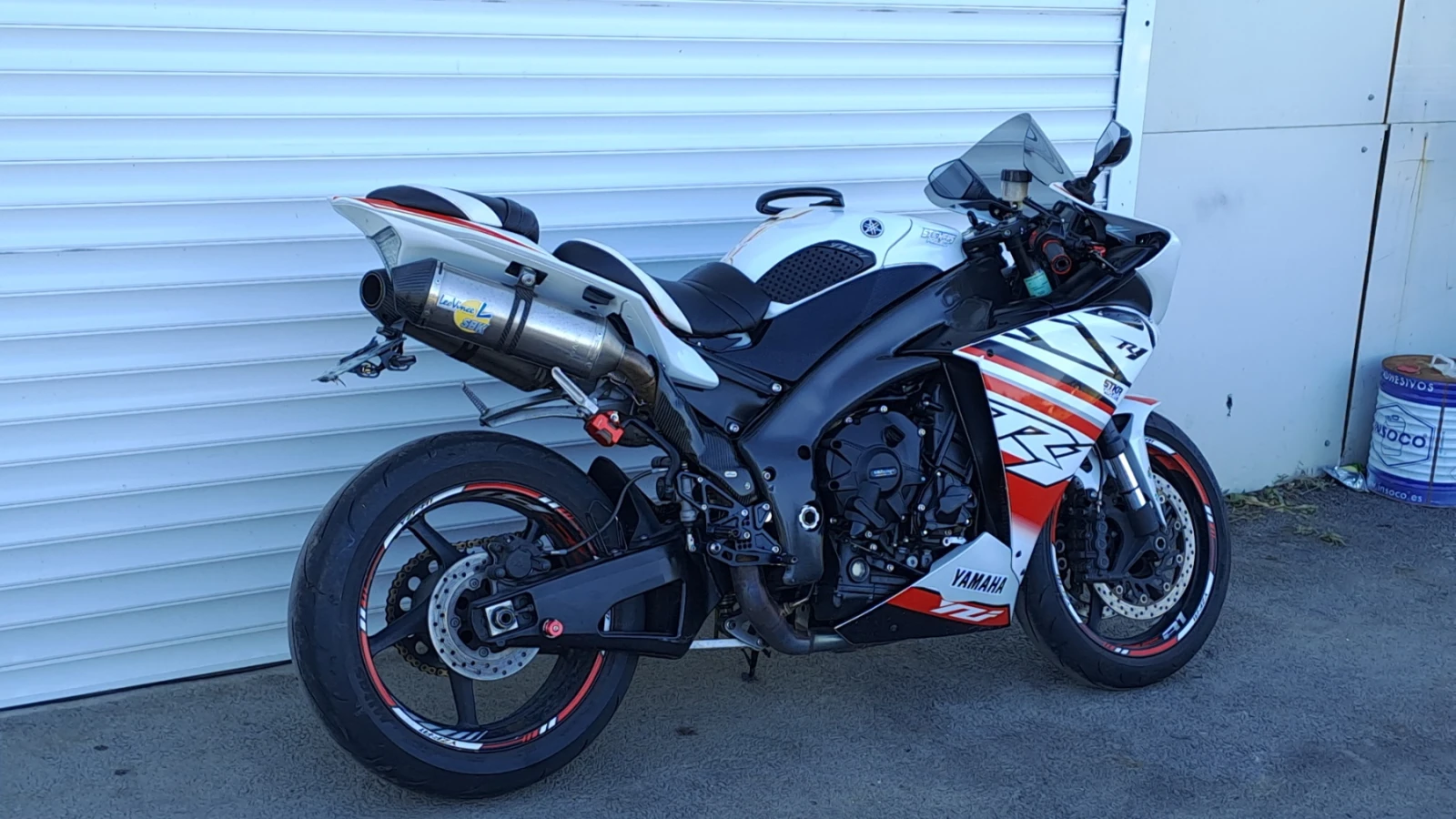 Yamaha YZF-R1 BIG BANG, Biturbo suspension, снимка 11 - Мотоциклети и мототехника - 55184878