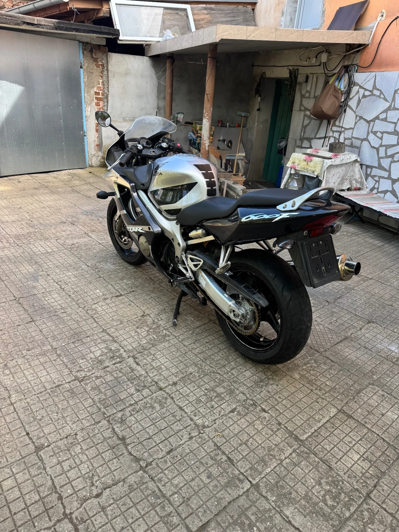 Honda Cbr F4i, снимка 6 - Мотоциклети и мототехника - 55995914
