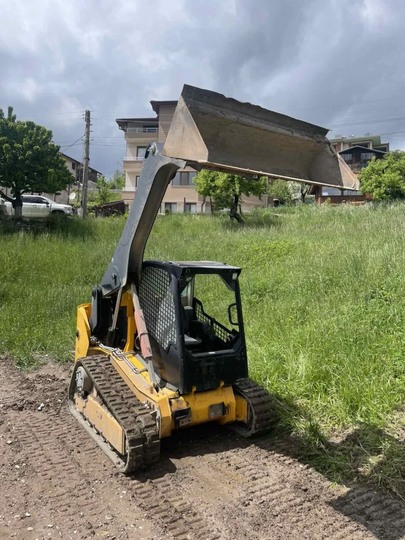 Челен товарач JCB 260T