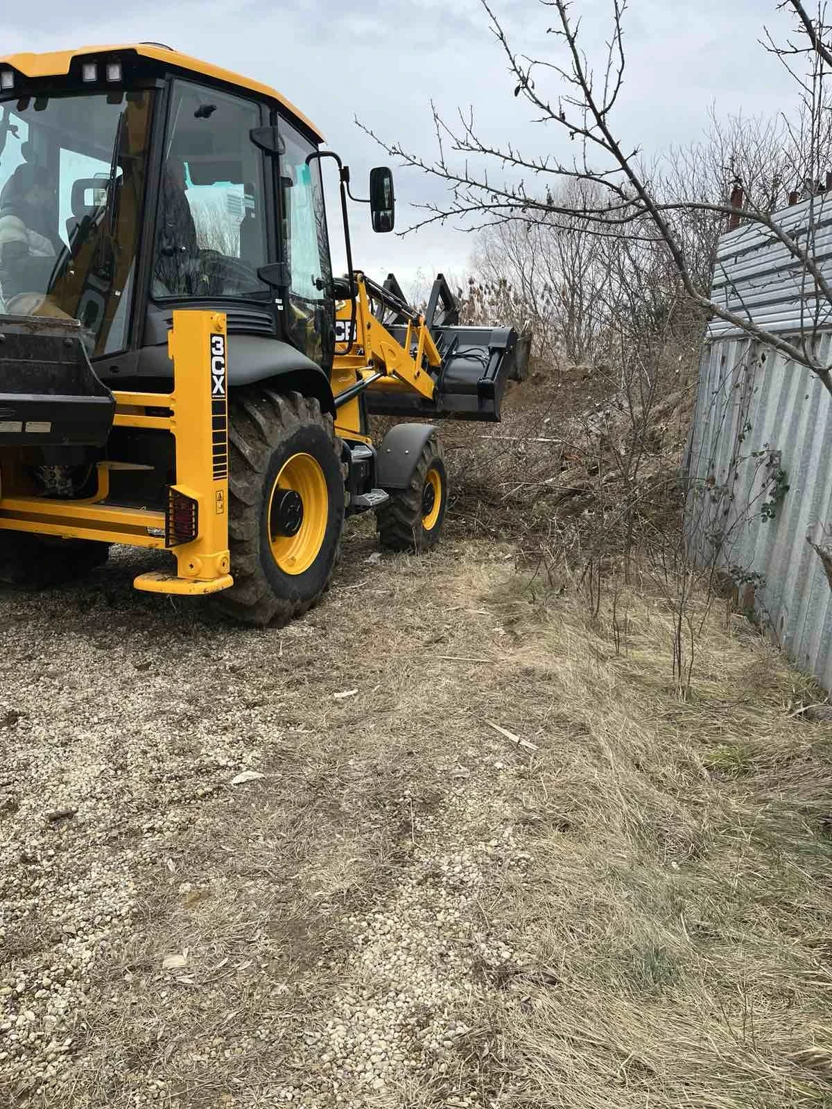 Багер JCB 3CX