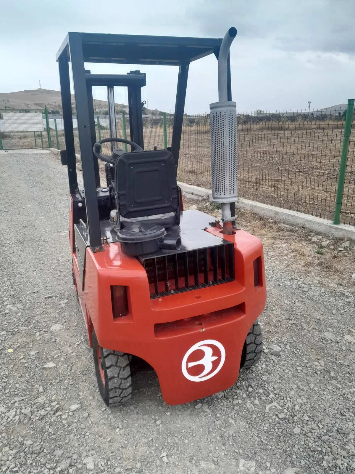  BT  3 | Mobile.bg   3