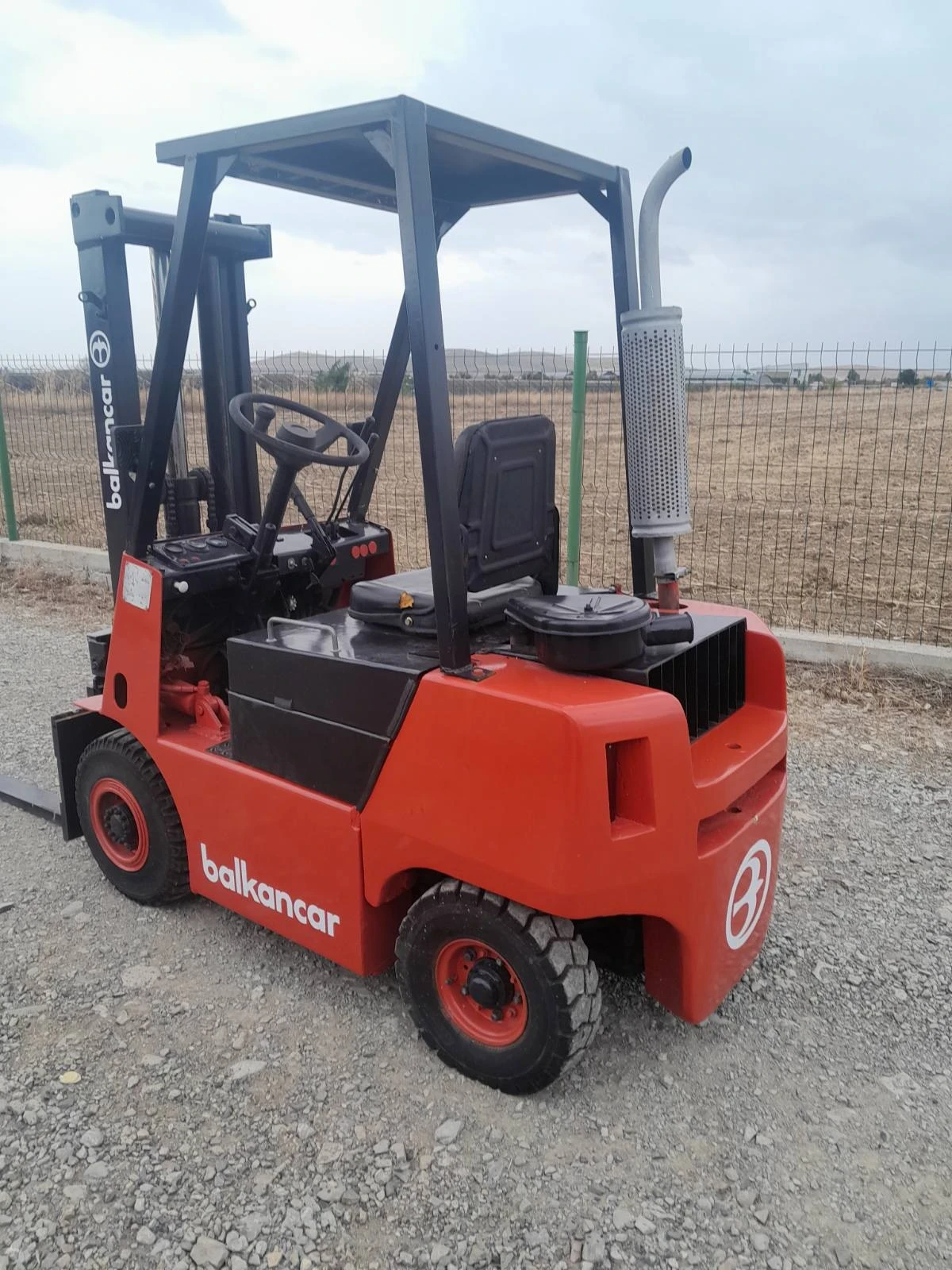  BT  3 | Mobile.bg   2