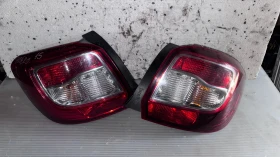      a Dacia Sandero  2013-2015 - 62421301 / 62421304
