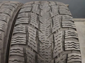 Гуми Зимни 235/65R16, снимка 1 - Гуми и джанти - 44972114