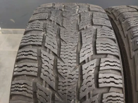 Гуми Зимни 235/65R16, снимка 2 - Гуми и джанти - 44972114