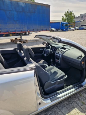 Renault Megane KARMANN, снимка 8