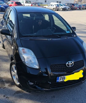 Toyota Yaris 1000куб. 68 к.с, снимка 2