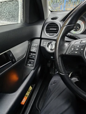 Mercedes-Benz C 220 2.2 | Mobile.bg    14