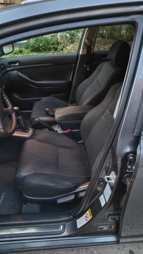 Toyota Avensis, снимка 7