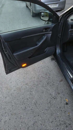 Toyota Avensis, снимка 6