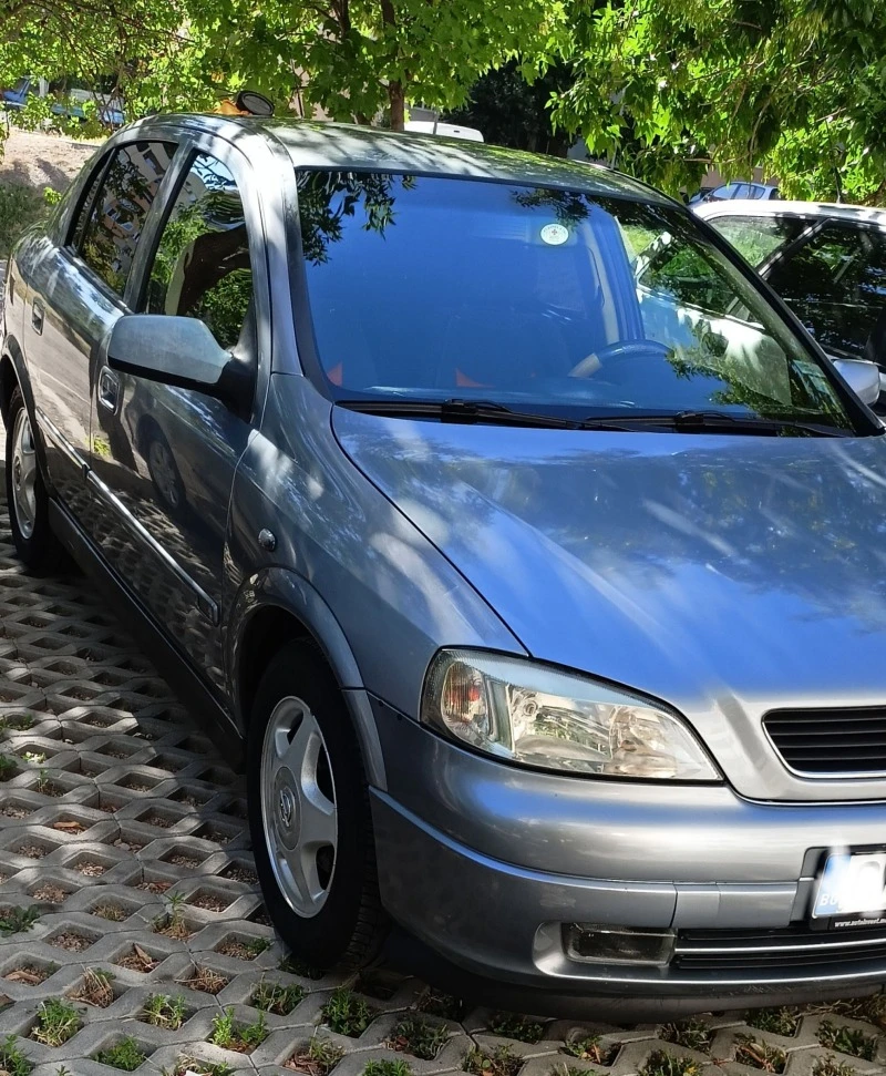 Opel Astra, снимка 3 - Автомобили и джипове - 46890667