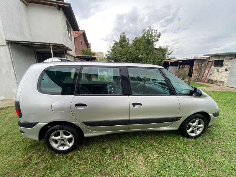 Renault Espace НОВ ВНОС 2000i benzin 7 местен, снимка 8 - Автомобили и джипове - 47248858