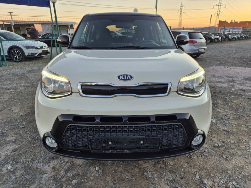 Kia Soul 1.6i Газ.Инжек., снимка 8 - Автомобили и джипове - 48102705