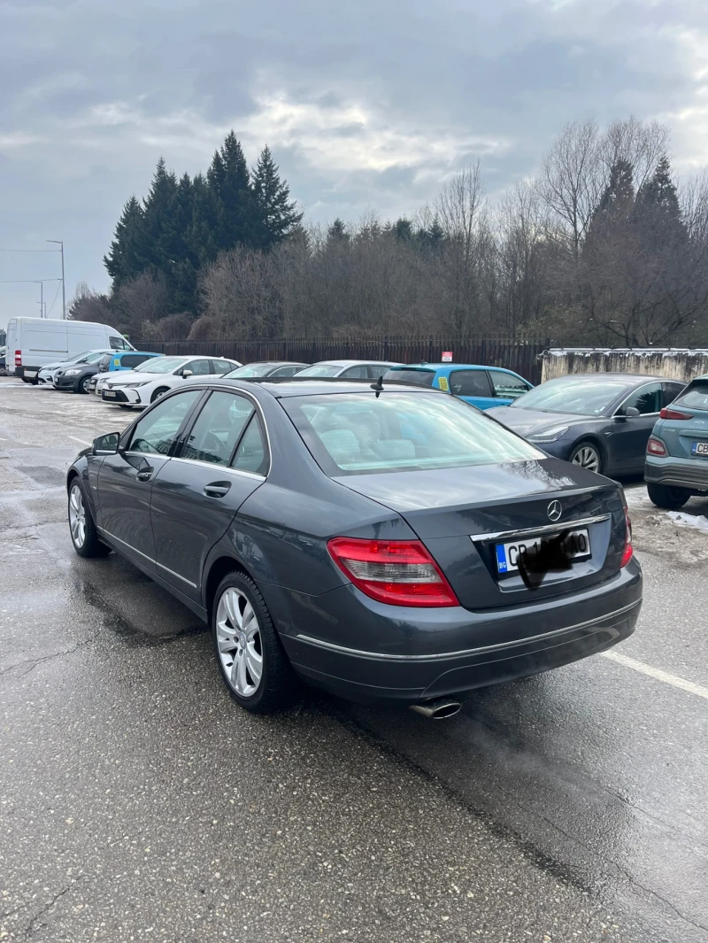 Mercedes-Benz C 220, снимка 3 - Автомобили и джипове - 48783485