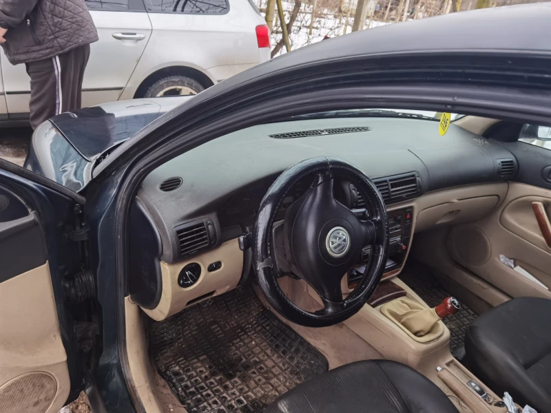 VW Passat TDI, снимка 5 - Автомобили и джипове - 53236049