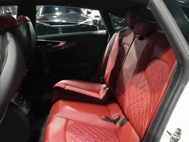 Audi S5 Sportback* TFSI quattro* АвтоКредит* (ЦЕНА ДО БГ), снимка 14 - Автомобили и джипове - 53392079
