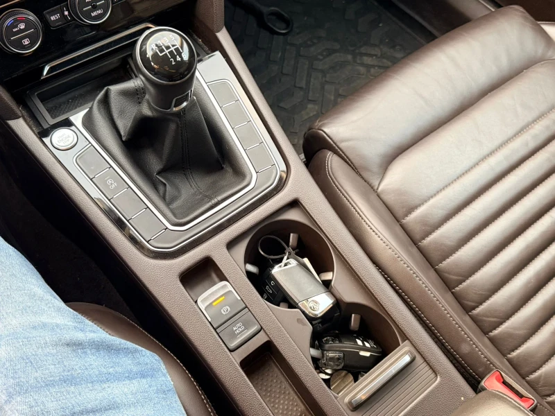 VW Passat 2.0TDI ---ERGOCOMFORT, снимка 12 - Автомобили и джипове - 53434227