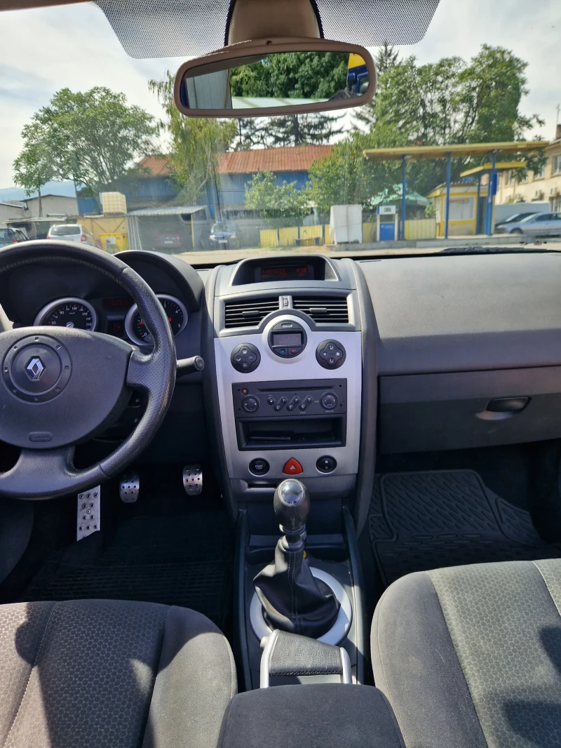 Renault Megane KARMANN, снимка 9 - Автомобили и джипове - 53540909