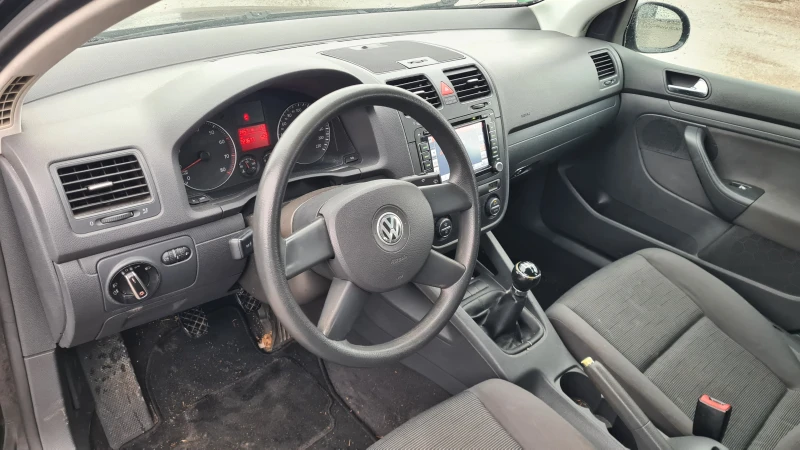 VW Golf 75 кс, снимка 13 - Автомобили и джипове - 53574836