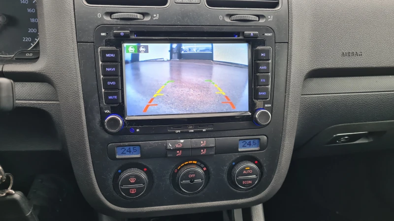 VW Golf 75 кс, снимка 15 - Автомобили и джипове - 53574836