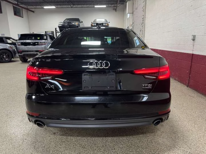 Audi A4 Technik quattro S-Line - BLUETOOTH - NAVI - 360 CA - изображение 4