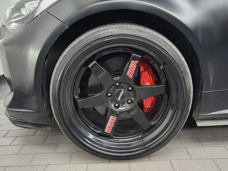 Kia Stinger, снимка 5 - Автомобили и джипове - 56690348