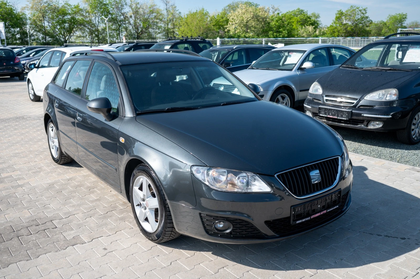 Seat Exeo 2.0* TDI* 120кс* 2010г. - изображение 4