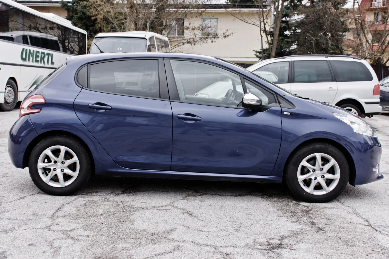 Peugeot 208 1.6 BLUE HDI - NAVI - STYLE   - изображение 8